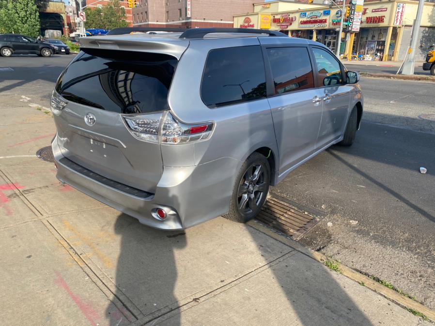 2017 Toyota Sienna SE Premium FWD 8-Passenger (Natl), available for sale in Brooklyn, New York | Brooklyn Auto Mall LLC. Brooklyn, New York 2017 Toyota Sienna SE Premium FWD 8-Passenger (Natl), available for sale in Brooklyn, New York | Brooklyn Auto Mall LLC. Brooklyn, New York