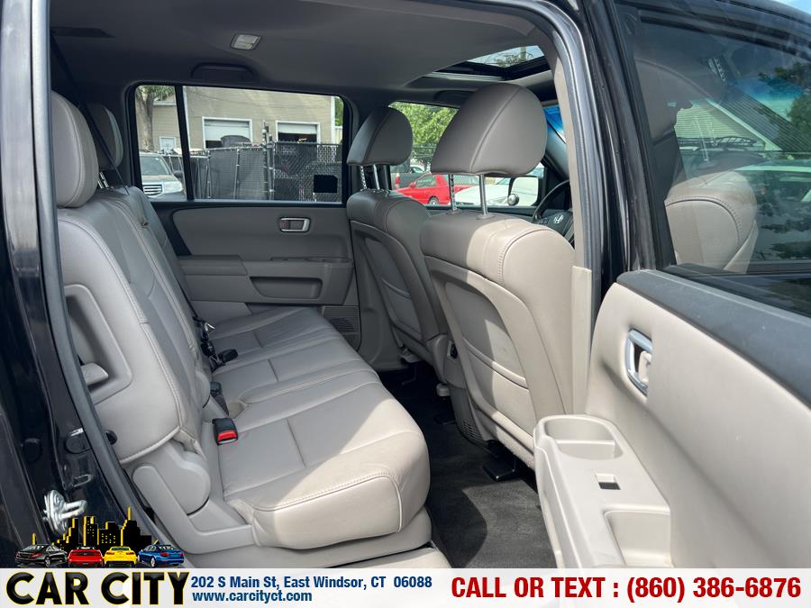 2013 Honda Pilot 4WD 4dr EX-L, available for sale in East Windsor, Connecticut | Car City LLC. East Windsor, Connecticut 2013 Honda Pilot 4WD 4dr EX-L, available for sale in East Windsor, Connecticut | Car City LLC. East Windsor, Connecticut