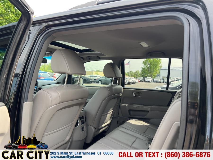 2013 Honda Pilot 4WD 4dr EX-L, available for sale in East Windsor, Connecticut | Car City LLC. East Windsor, Connecticut 2013 Honda Pilot 4WD 4dr EX-L, available for sale in East Windsor, Connecticut | Car City LLC. East Windsor, Connecticut