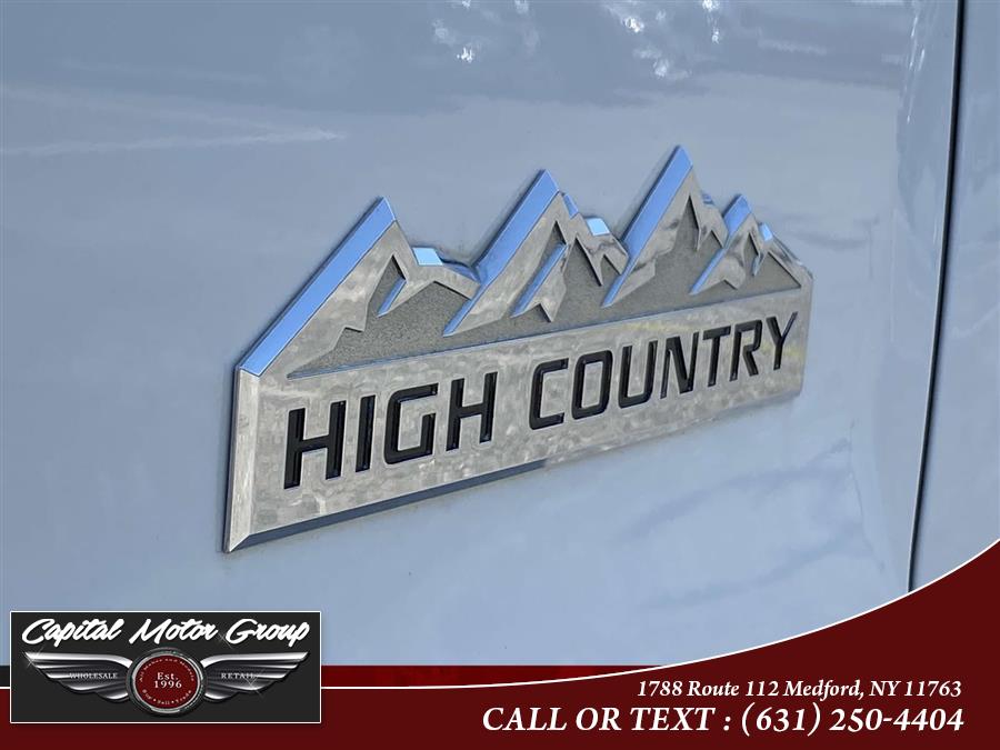 2017 Chevrolet Silverado 2500HD 4WD Crew Cab 153.7" High Country, available for sale in Medford, New York | Capital Motor Group Inc. Medford, New York 2017 Chevrolet Silverado 2500HD 4WD Crew Cab 153.7" High Country, available for sale in Medford, New York | Capital Motor Group Inc. Medford, New York