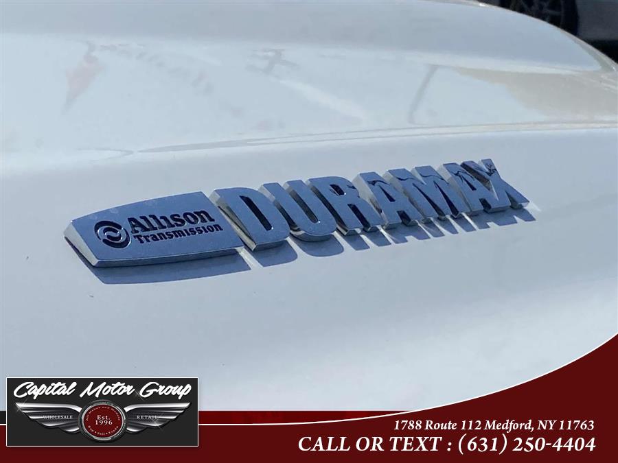 2017 Chevrolet Silverado 2500HD 4WD Crew Cab 153.7" High Country, available for sale in Medford, New York | Capital Motor Group Inc. Medford, New York 2017 Chevrolet Silverado 2500HD 4WD Crew Cab 153.7" High Country, available for sale in Medford, New York | Capital Motor Group Inc. Medford, New York