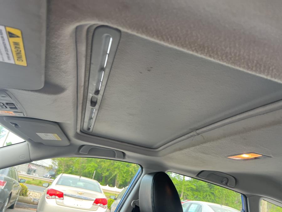 2005 Mazda Mazda3 5dr Wgn s Auto, available for sale in South Windsor , Connecticut | Ful-line Auto LLC. South Windsor , Connecticut 2005 Mazda Mazda3 5dr Wgn s Auto, available for sale in South Windsor , Connecticut | Ful-line Auto LLC. South Windsor , Connecticut