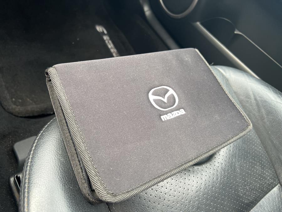 2005 Mazda Mazda3 5dr Wgn s Auto, available for sale in South Windsor , Connecticut | Ful-line Auto LLC. South Windsor , Connecticut 2005 Mazda Mazda3 5dr Wgn s Auto, available for sale in South Windsor , Connecticut | Ful-line Auto LLC. South Windsor , Connecticut