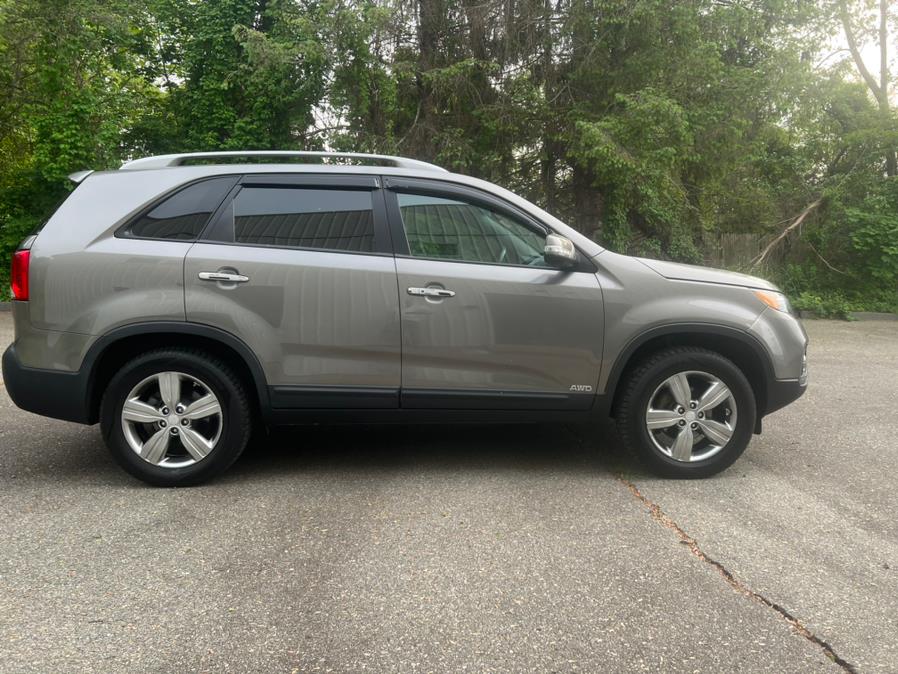 2013 Kia Sorento AWD 4dr V6 EX, available for sale in Swansea, Massachusetts | Gas On The Run. Swansea, Massachusetts 2013 Kia Sorento AWD 4dr V6 EX, available for sale in Swansea, Massachusetts | Gas On The Run. Swansea, Massachusetts