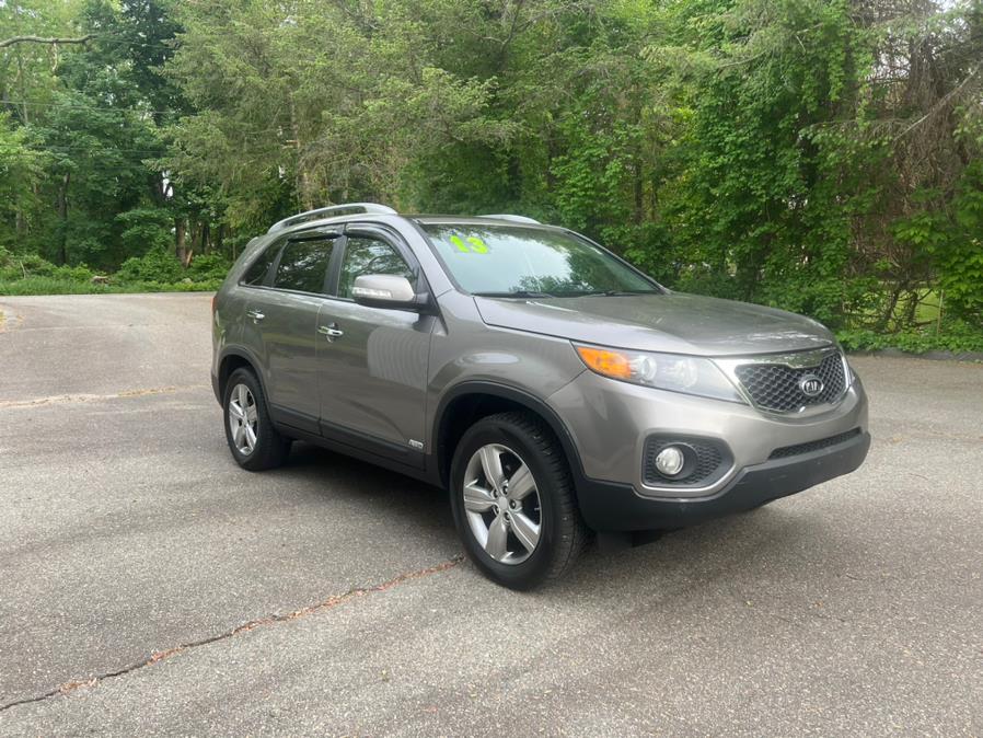 2013 Kia Sorento AWD 4dr V6 EX, available for sale in Swansea, Massachusetts | Gas On The Run. Swansea, Massachusetts 2013 Kia Sorento AWD 4dr V6 EX, available for sale in Swansea, Massachusetts | Gas On The Run. Swansea, Massachusetts