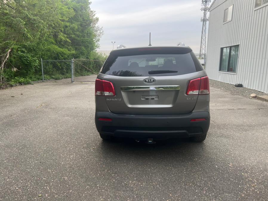 2013 Kia Sorento AWD 4dr V6 EX, available for sale in Swansea, Massachusetts | Gas On The Run. Swansea, Massachusetts 2013 Kia Sorento AWD 4dr V6 EX, available for sale in Swansea, Massachusetts | Gas On The Run. Swansea, Massachusetts