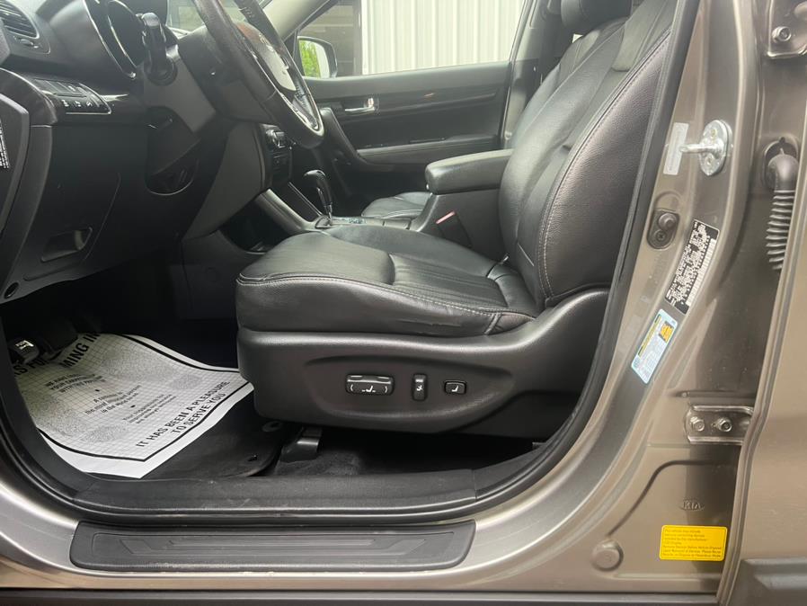 2013 Kia Sorento AWD 4dr V6 EX, available for sale in Swansea, Massachusetts | Gas On The Run. Swansea, Massachusetts 2013 Kia Sorento AWD 4dr V6 EX, available for sale in Swansea, Massachusetts | Gas On The Run. Swansea, Massachusetts