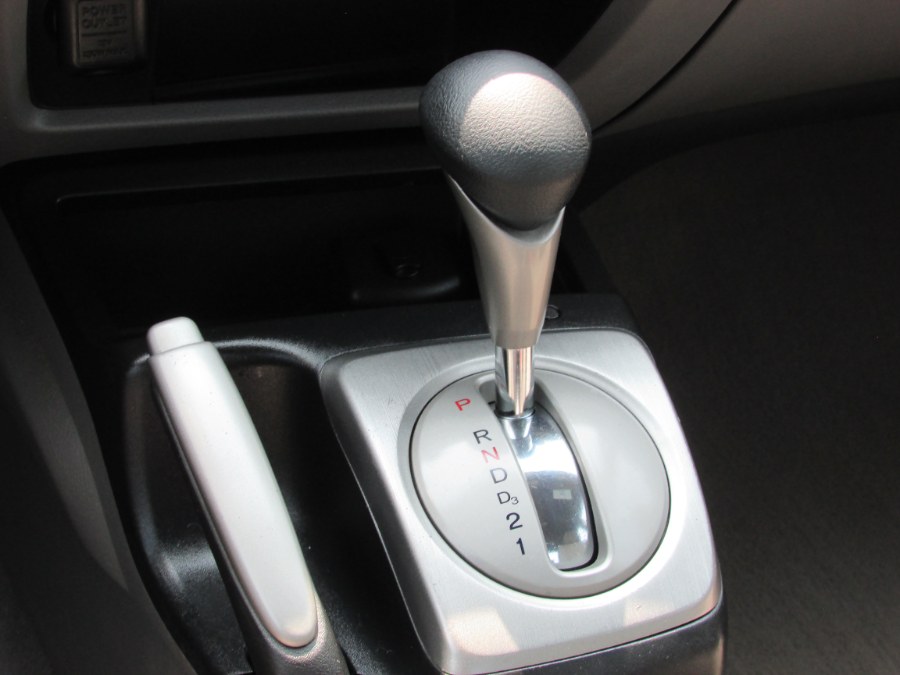 2006 Honda Civic Sdn LX AT, available for sale in East Windsor, Connecticut | United Auto Sales of E Windsor, Inc. East Windsor, Connecticut 2006 Honda Civic Sdn LX AT, available for sale in East Windsor, Connecticut | United Auto Sales of E Windsor, Inc. East Windsor, Connecticut