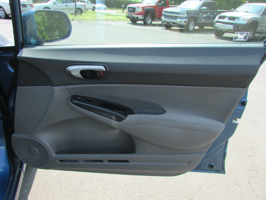 2006 Honda Civic Sdn LX AT, available for sale in East Windsor, Connecticut | United Auto Sales of E Windsor, Inc. East Windsor, Connecticut 2006 Honda Civic Sdn LX AT, available for sale in East Windsor, Connecticut | United Auto Sales of E Windsor, Inc. East Windsor, Connecticut
