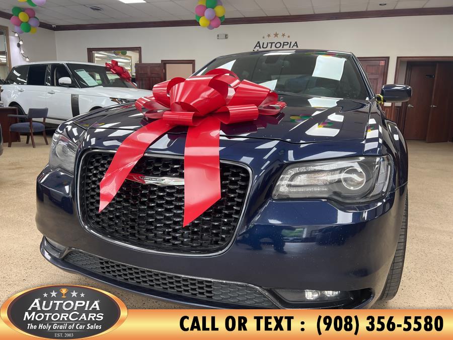 Used 2015 Chrysler 300 in Union, New Jersey | Autopia Motorcars Inc. Union, New Jersey