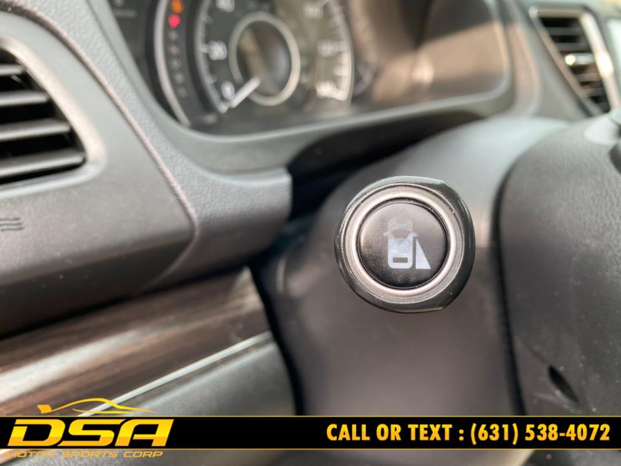 2015 Honda CR-V AWD 5dr Touring, available for sale in Commack, New York | DSA Motor Sports Corp. Commack, New York 2015 Honda CR-V AWD 5dr Touring, available for sale in Commack, New York | DSA Motor Sports Corp. Commack, New York