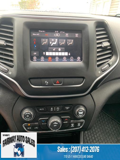 2019 Jeep Cherokee Latitude Plus 4x4, available for sale in Hancock, Maine | Fairway Auto Sales. Hancock, Maine 2019 Jeep Cherokee Latitude Plus 4x4, available for sale in Hancock, Maine | Fairway Auto Sales. Hancock, Maine