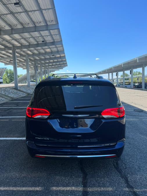 2020 Chrysler Pacifica Touring L FWD, available for sale in Garfield, New Jersey | Mikes Auto Sales LLC. Garfield, New Jersey 2020 Chrysler Pacifica Touring L FWD, available for sale in Garfield, New Jersey | Mikes Auto Sales LLC. Garfield, New Jersey