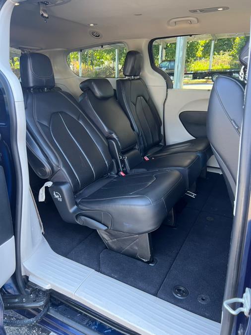 2020 Chrysler Pacifica Touring L FWD, available for sale in Garfield, New Jersey | Mikes Auto Sales LLC. Garfield, New Jersey 2020 Chrysler Pacifica Touring L FWD, available for sale in Garfield, New Jersey | Mikes Auto Sales LLC. Garfield, New Jersey