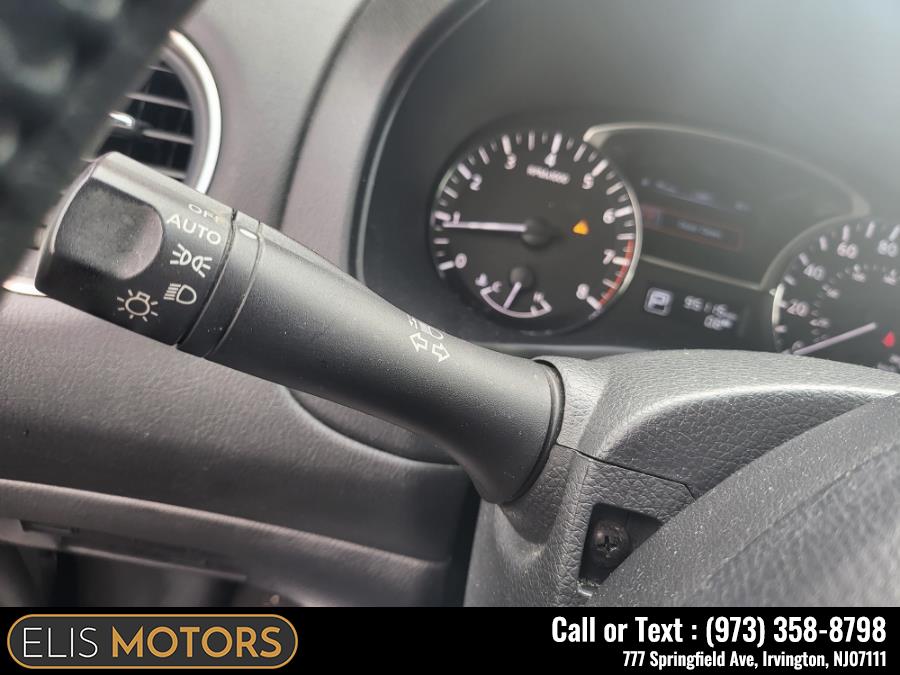 2014 Nissan Pathfinder 4WD 4dr SV, available for sale in Irvington, New Jersey | Elis Motors Corp. Irvington, New Jersey 2014 Nissan Pathfinder 4WD 4dr SV, available for sale in Irvington, New Jersey | Elis Motors Corp. Irvington, New Jersey