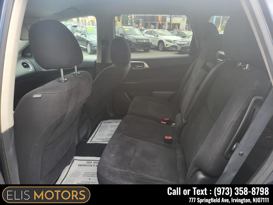 2014 Nissan Pathfinder 4WD 4dr SV, available for sale in Irvington, New Jersey | Elis Motors Corp. Irvington, New Jersey 2014 Nissan Pathfinder 4WD 4dr SV, available for sale in Irvington, New Jersey | Elis Motors Corp. Irvington, New Jersey