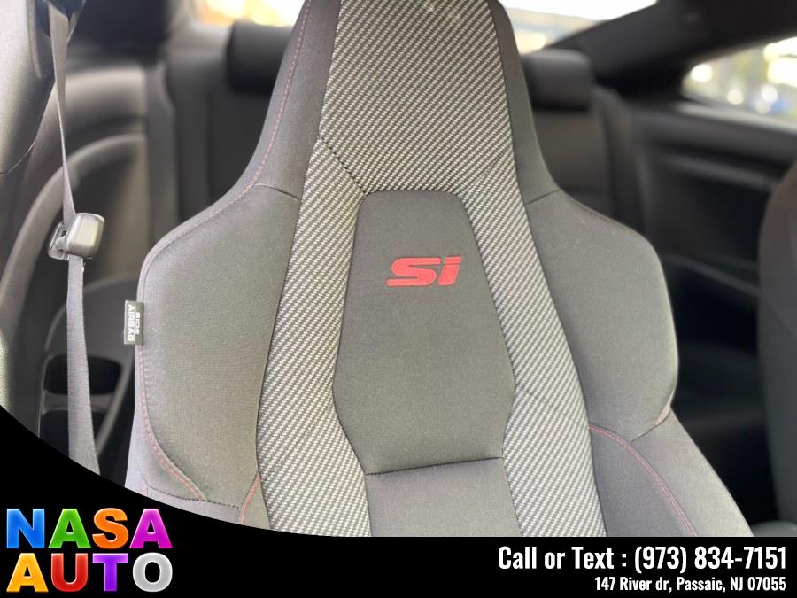 2017 Honda Civic Coupe Si Manual, available for sale in Passaic, New Jersey | Nasa Auto. Passaic, New Jersey 2017 Honda Civic Coupe Si Manual, available for sale in Passaic, New Jersey | Nasa Auto. Passaic, New Jersey
