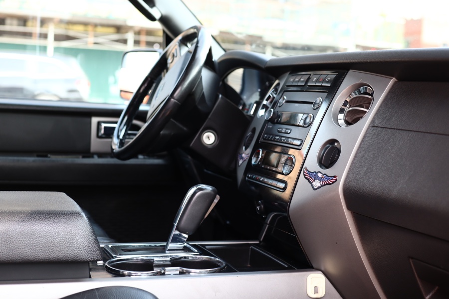 2012 Ford Expedition 4WD 4dr Limited, available for sale in Jamaica, New York | Hillside Auto Mall Inc.. Jamaica, New York 2012 Ford Expedition 4WD 4dr Limited, available for sale in Jamaica, New York | Hillside Auto Mall Inc.. Jamaica, New York