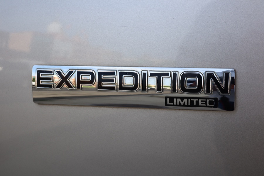 2012 Ford Expedition 4WD 4dr Limited, available for sale in Jamaica, New York | Hillside Auto Mall Inc.. Jamaica, New York 2012 Ford Expedition 4WD 4dr Limited, available for sale in Jamaica, New York | Hillside Auto Mall Inc.. Jamaica, New York