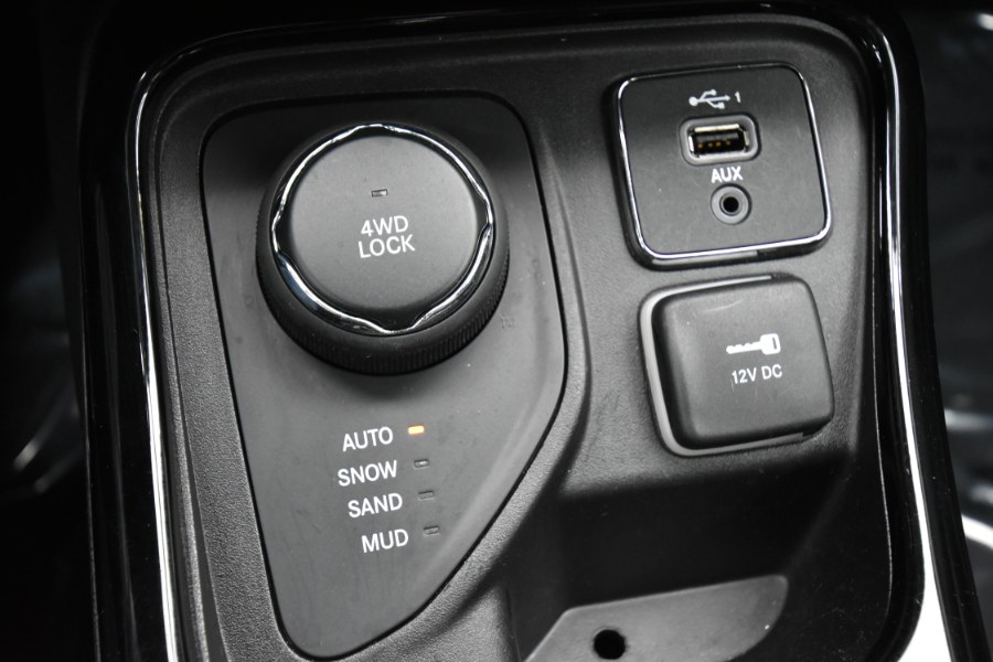 2020 Jeep Compass Limited 4x4, available for sale in Waterbury, Connecticut | Highline Car Connection. Waterbury, Connecticut 2020 Jeep Compass Limited 4x4, available for sale in Waterbury, Connecticut | Highline Car Connection. Waterbury, Connecticut