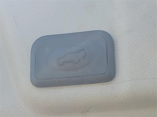 2014 Buick Enclave Leather Group, available for sale in Stratford, Connecticut | Wiz Leasing Inc. Stratford, Connecticut 2014 Buick Enclave Leather Group, available for sale in Stratford, Connecticut | Wiz Leasing Inc. Stratford, Connecticut