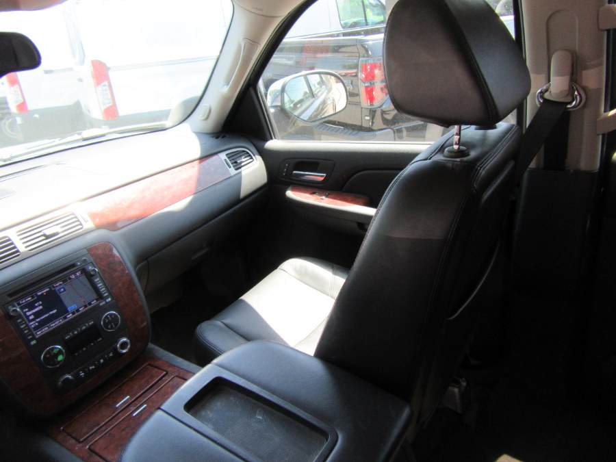 2009 Chevrolet Suburban 4WD 4dr 1500 LTZ, available for sale in Little Ferry, New Jersey | Royalty Auto Sales. Little Ferry, New Jersey 2009 Chevrolet Suburban 4WD 4dr 1500 LTZ, available for sale in Little Ferry, New Jersey | Royalty Auto Sales. Little Ferry, New Jersey