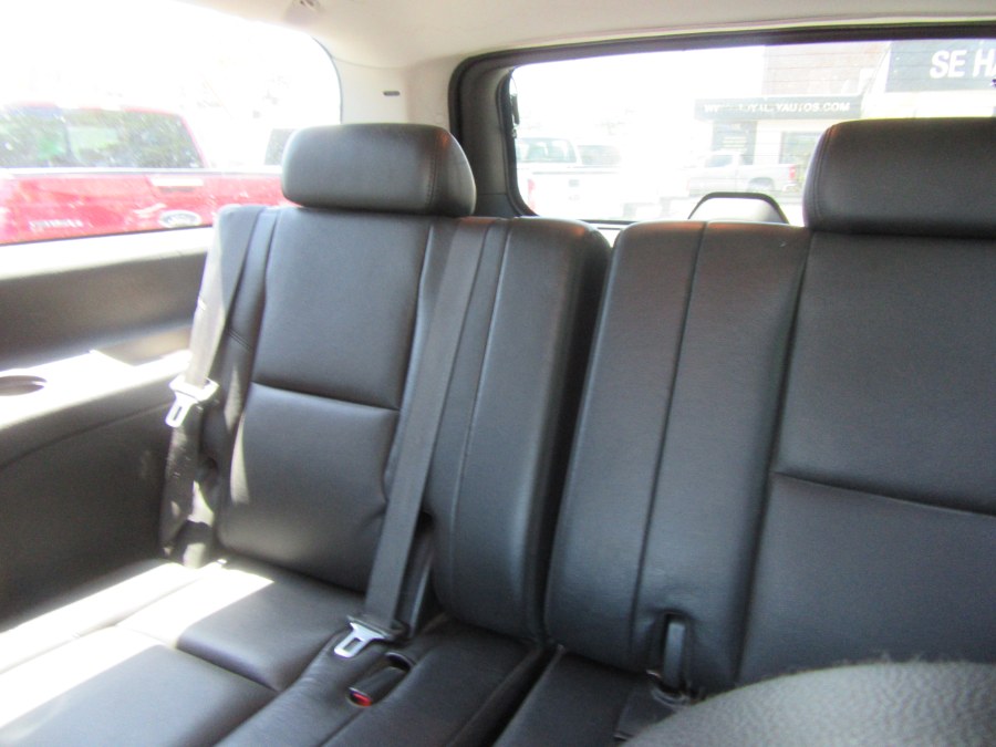 2009 Chevrolet Suburban 4WD 4dr 1500 LTZ, available for sale in Little Ferry, New Jersey | Royalty Auto Sales. Little Ferry, New Jersey 2009 Chevrolet Suburban 4WD 4dr 1500 LTZ, available for sale in Little Ferry, New Jersey | Royalty Auto Sales. Little Ferry, New Jersey