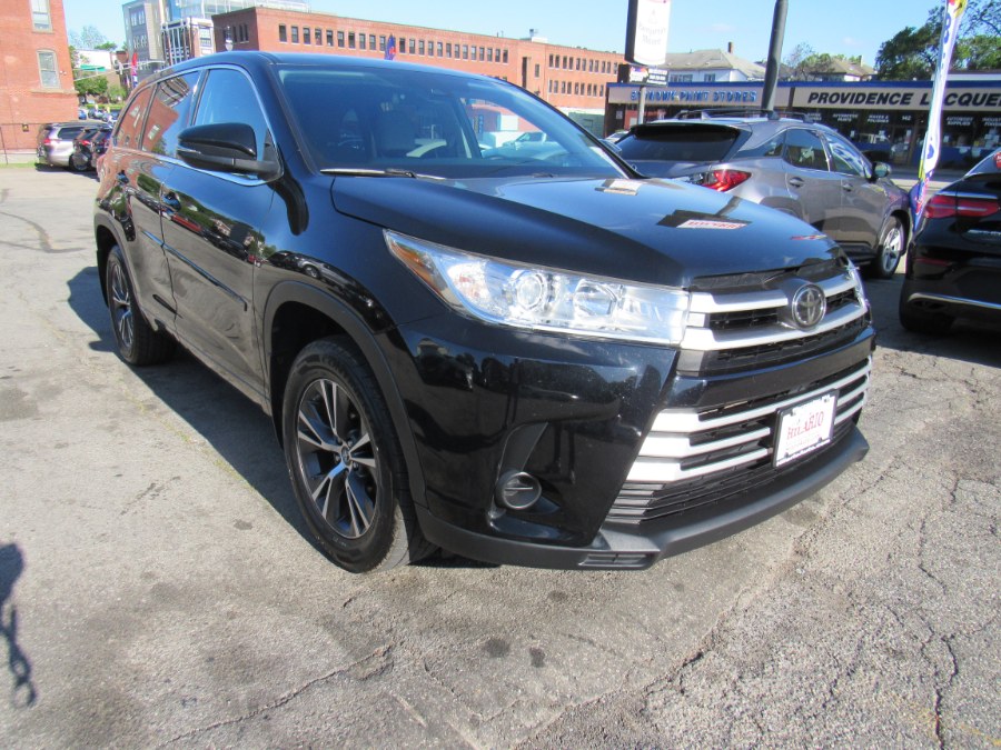 2017 Toyota Highlander LE, available for sale in Worcester, Massachusetts | Hilario's Auto Sales Inc.. Worcester, Massachusetts 2017 Toyota Highlander LE, available for sale in Worcester, Massachusetts | Hilario's Auto Sales Inc.. Worcester, Massachusetts