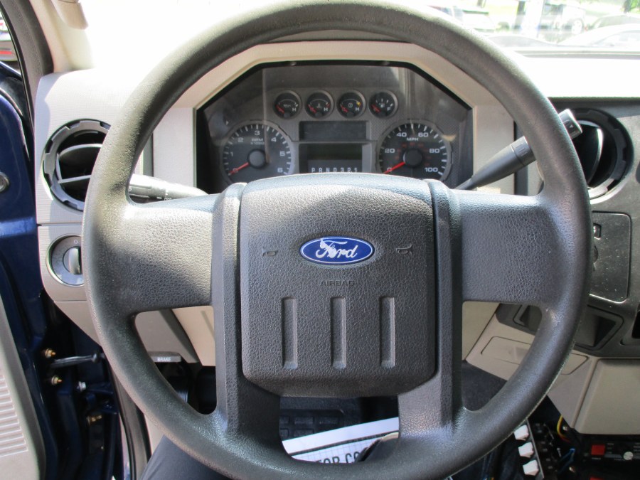 2008 Ford Super Duty F-250 SRW F-250 4x4, available for sale in Meriden, Connecticut | Cos Central Auto. Meriden, Connecticut 2008 Ford Super Duty F-250 SRW F-250 4x4, available for sale in Meriden, Connecticut | Cos Central Auto. Meriden, Connecticut