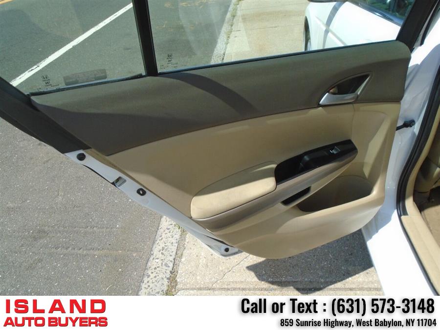 2010 Honda Accord LX P 4dr Sedan 5A, available for sale in West Babylon, New York | Island Auto Buyers. West Babylon, New York 2010 Honda Accord LX P 4dr Sedan 5A, available for sale in West Babylon, New York | Island Auto Buyers. West Babylon, New York