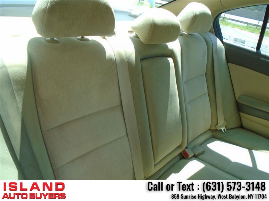 2010 Honda Accord LX P 4dr Sedan 5A, available for sale in West Babylon, New York | Island Auto Buyers. West Babylon, New York 2010 Honda Accord LX P 4dr Sedan 5A, available for sale in West Babylon, New York | Island Auto Buyers. West Babylon, New York