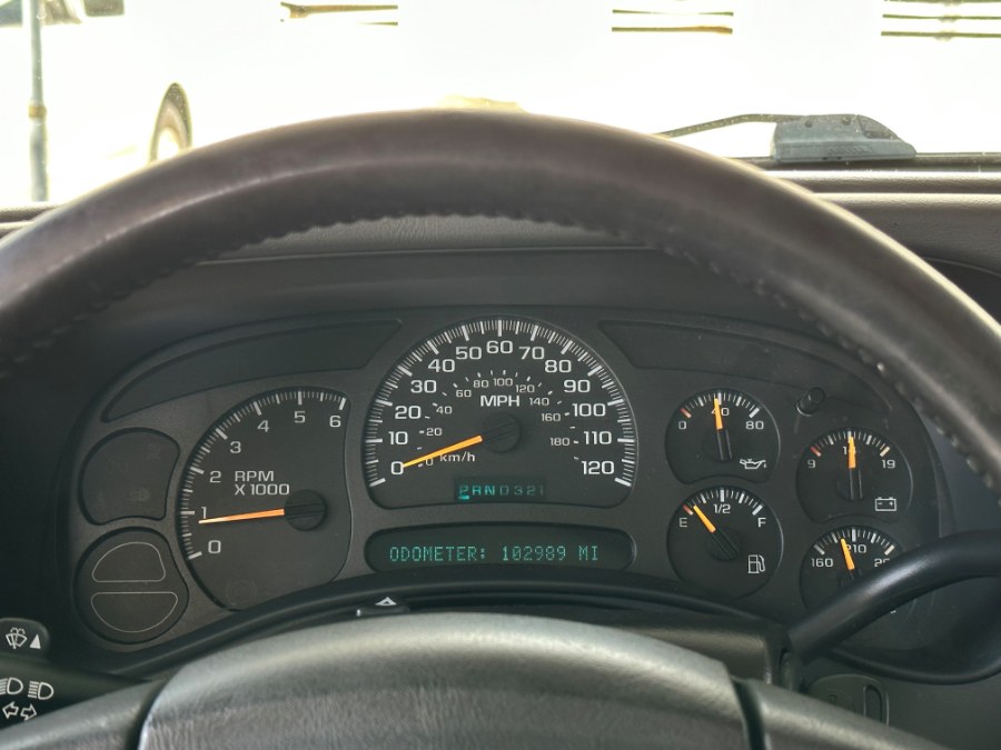 2004 GMC Sierra 1500 Ext Cab 143.5" WB SLE, available for sale in Corona, California | Green Light Auto. Corona, California 2004 GMC Sierra 1500 Ext Cab 143.5" WB SLE, available for sale in Corona, California | Green Light Auto. Corona, California