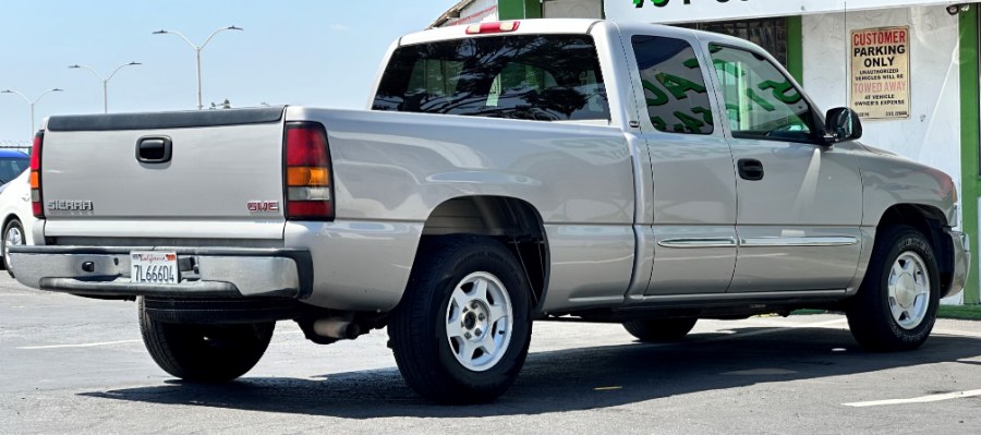 2004 GMC Sierra 1500 Ext Cab 143.5" WB SLE, available for sale in Corona, California | Green Light Auto. Corona, California 2004 GMC Sierra 1500 Ext Cab 143.5" WB SLE, available for sale in Corona, California | Green Light Auto. Corona, California
