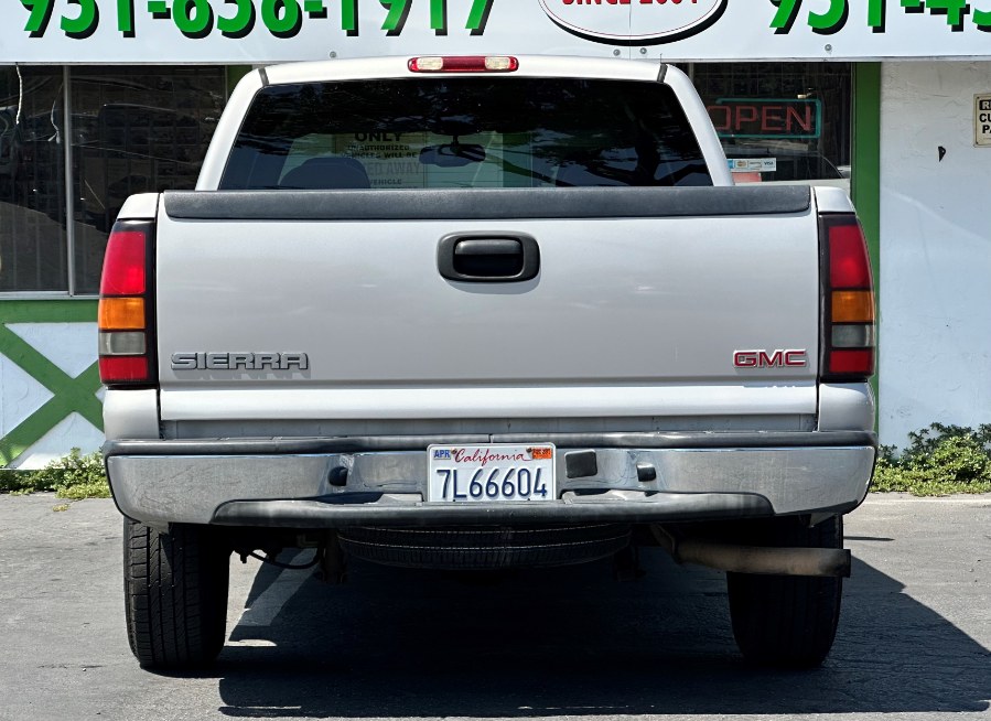 2004 GMC Sierra 1500 Ext Cab 143.5" WB SLE, available for sale in Corona, California | Green Light Auto. Corona, California 2004 GMC Sierra 1500 Ext Cab 143.5" WB SLE, available for sale in Corona, California | Green Light Auto. Corona, California