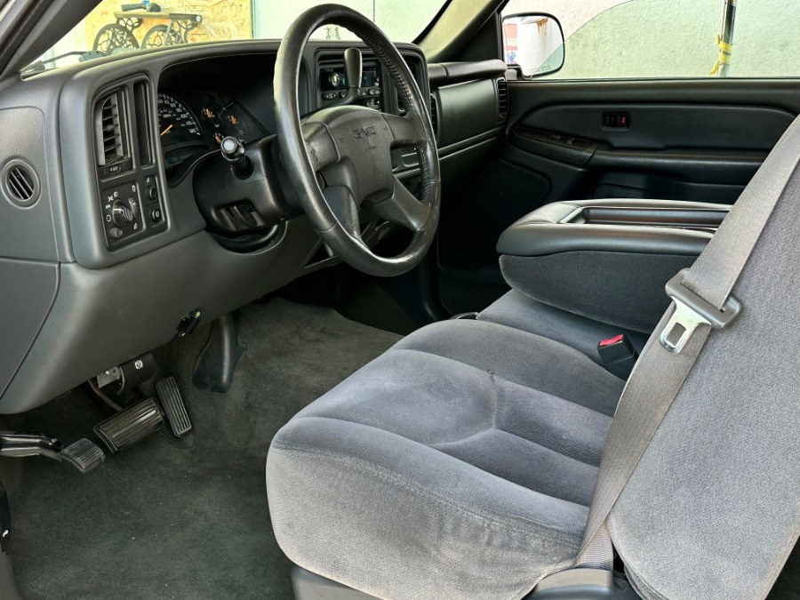 2004 GMC Sierra 1500 Ext Cab 143.5" WB SLE, available for sale in Corona, California | Green Light Auto. Corona, California 2004 GMC Sierra 1500 Ext Cab 143.5" WB SLE, available for sale in Corona, California | Green Light Auto. Corona, California