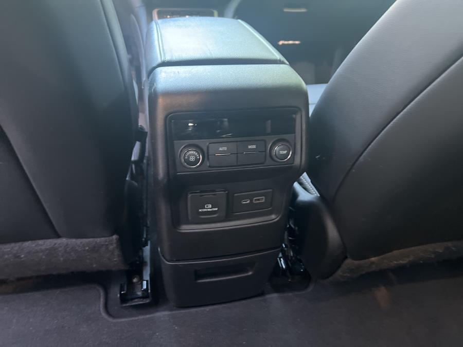 2020 GMC Acadia AWD 4dr SLT, available for sale in New London, Connecticut | TJ Motors. New London, Connecticut 2020 GMC Acadia AWD 4dr SLT, available for sale in New London, Connecticut | TJ Motors. New London, Connecticut