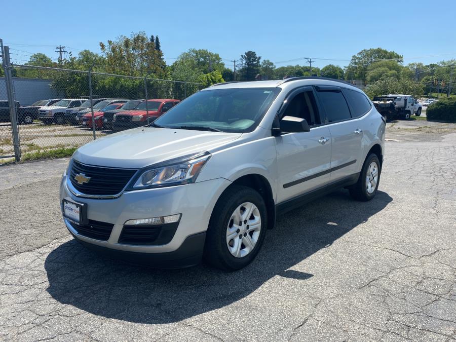 2016 Chevrolet Traverse FWD 4dr LS w/1LS, available for sale in Milford, Connecticut | Dealertown Auto Wholesalers. Milford, Connecticut 2016 Chevrolet Traverse FWD 4dr LS w/1LS, available for sale in Milford, Connecticut | Dealertown Auto Wholesalers. Milford, Connecticut