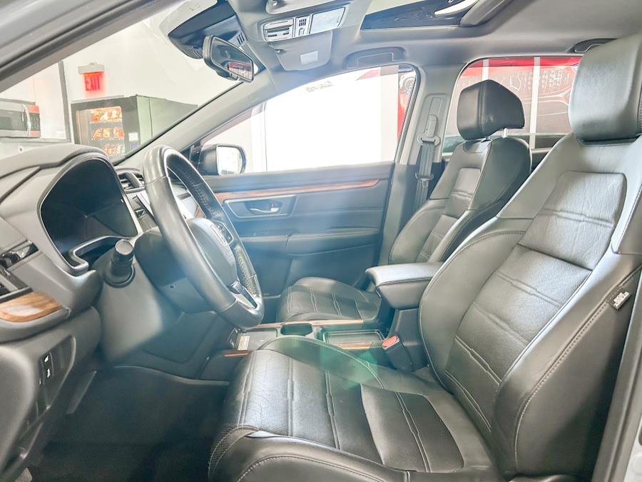 2020 Honda CR-V Touring AWD, available for sale in Franklin Square, New York | Luxury Motor Club. Franklin Square, New York 2020 Honda CR-V Touring AWD, available for sale in Franklin Square, New York | Luxury Motor Club. Franklin Square, New York