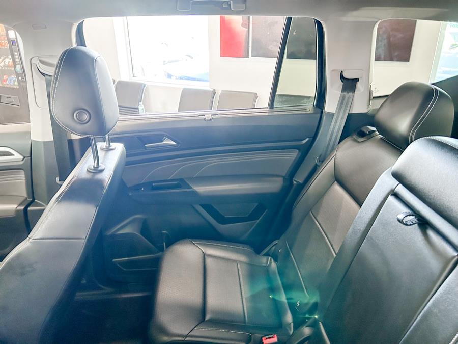 2021 Volkswagen Atlas 3.6L V6 SE w/Technology FWD *Ltd Avail*, available for sale in Franklin Square, New York | Luxury Motor Club. Franklin Square, New York 2021 Volkswagen Atlas 3.6L V6 SE w/Technology FWD *Ltd Avail*, available for sale in Franklin Square, New York | Luxury Motor Club. Franklin Square, New York