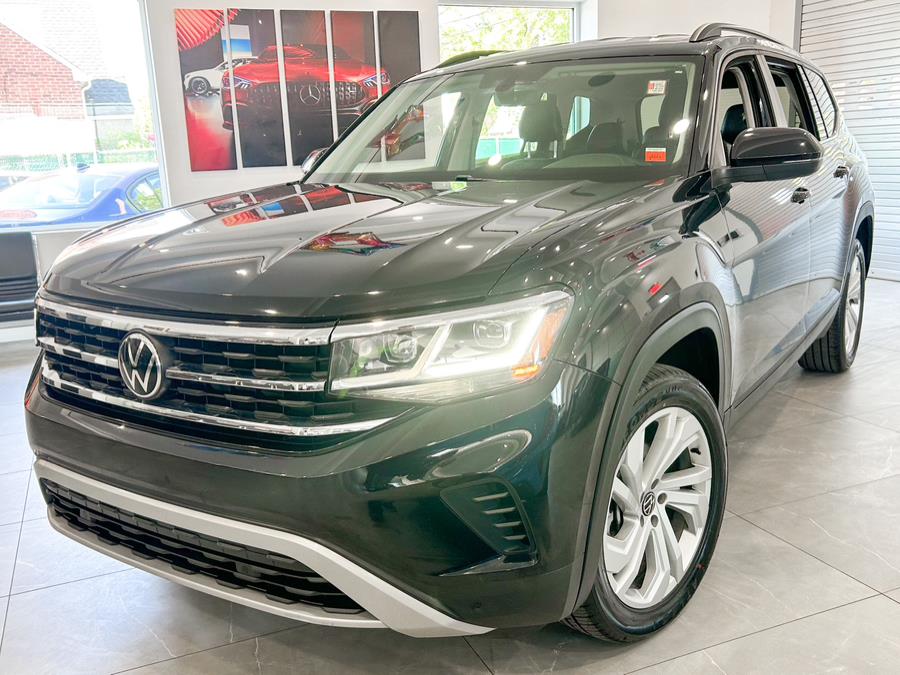 2021 Volkswagen Atlas 3.6L V6 SE w/Technology FWD *Ltd Avail*, available for sale in Franklin Square, New York | Luxury Motor Club. Franklin Square, New York 2021 Volkswagen Atlas 3.6L V6 SE w/Technology FWD *Ltd Avail*, available for sale in Franklin Square, New York | Luxury Motor Club. Franklin Square, New York