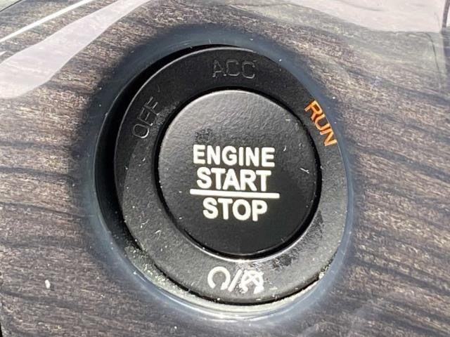 2020 Jeep Grand Cherokee Overland, available for sale in Bronx, New York | Eastchester Motor Cars. Bronx, New York 2020 Jeep Grand Cherokee Overland, available for sale in Bronx, New York | Eastchester Motor Cars. Bronx, New York