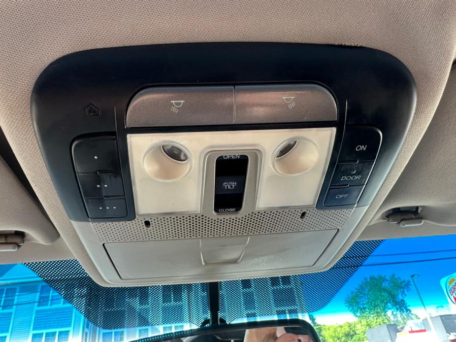 2012 Acura MDX AWD 4dr Tech Pkg, available for sale in Manchester, Connecticut | Carsonmain LLC. Manchester, Connecticut 2012 Acura MDX AWD 4dr Tech Pkg, available for sale in Manchester, Connecticut | Carsonmain LLC. Manchester, Connecticut