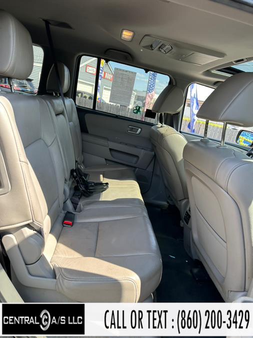 2013 Honda Pilot 4WD 4dr Touring w/RES & Navi, available for sale in East Windsor, Connecticut | Central A/S LLC. East Windsor, Connecticut 2013 Honda Pilot 4WD 4dr Touring w/RES & Navi, available for sale in East Windsor, Connecticut | Central A/S LLC. East Windsor, Connecticut