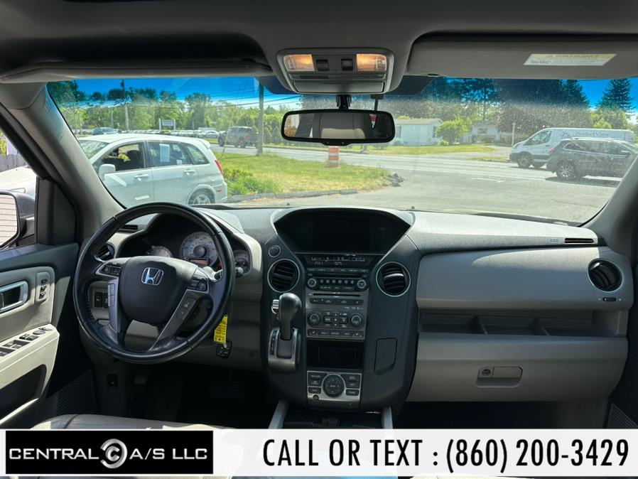 2013 Honda Pilot 4WD 4dr Touring w/RES & Navi, available for sale in East Windsor, Connecticut | Central A/S LLC. East Windsor, Connecticut 2013 Honda Pilot 4WD 4dr Touring w/RES & Navi, available for sale in East Windsor, Connecticut | Central A/S LLC. East Windsor, Connecticut