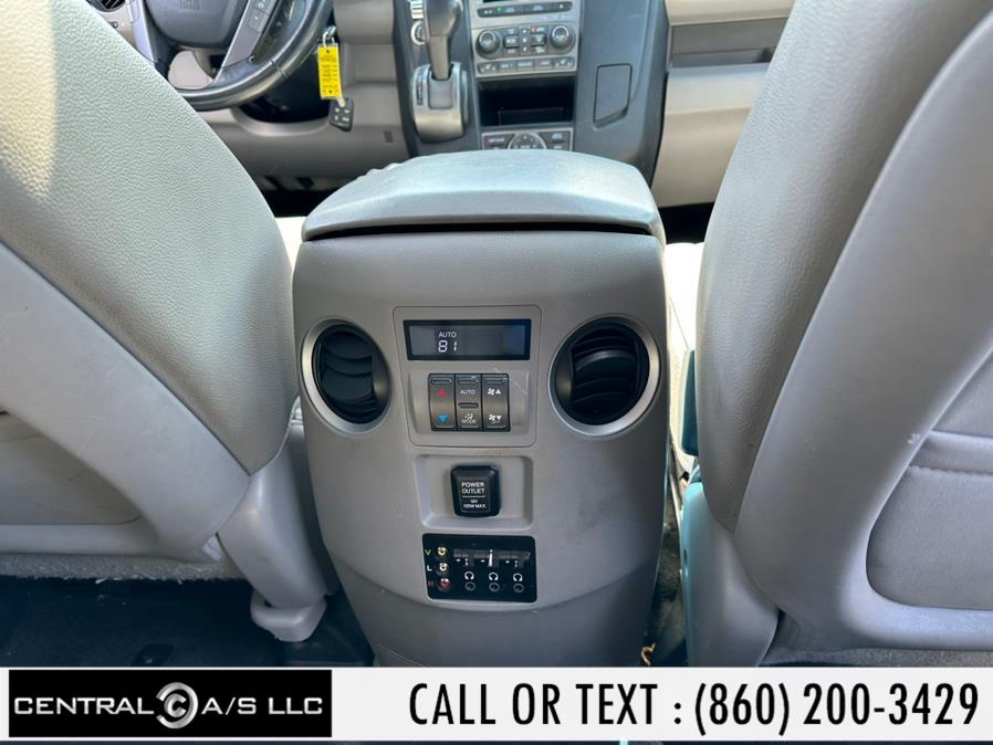 2013 Honda Pilot 4WD 4dr Touring w/RES & Navi, available for sale in East Windsor, Connecticut | Central A/S LLC. East Windsor, Connecticut 2013 Honda Pilot 4WD 4dr Touring w/RES & Navi, available for sale in East Windsor, Connecticut | Central A/S LLC. East Windsor, Connecticut