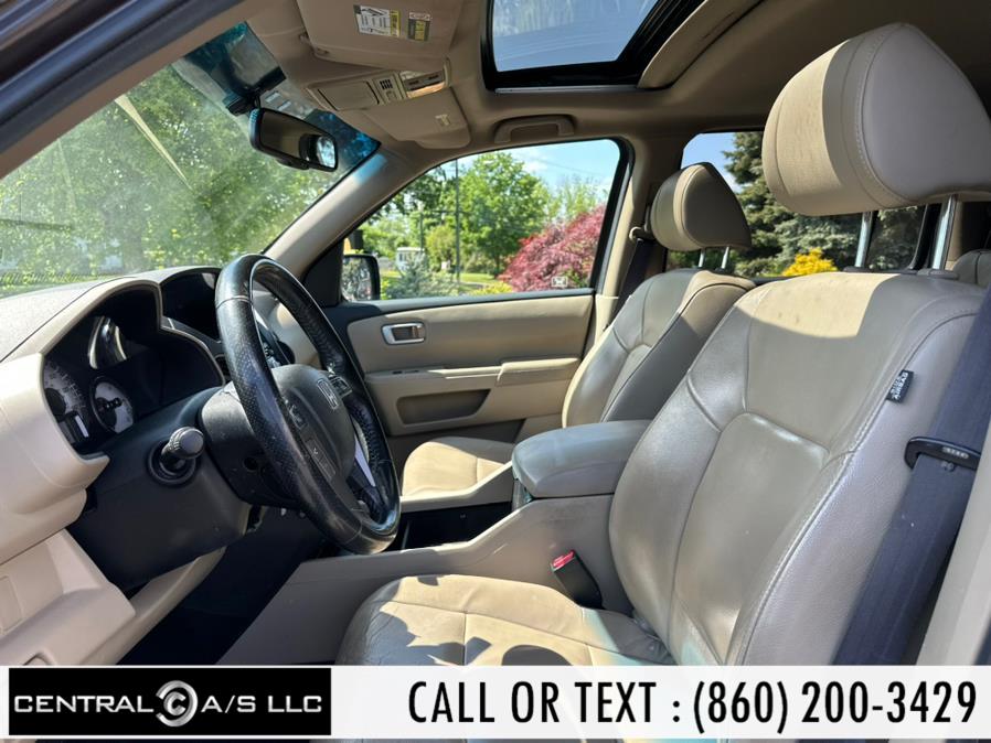 2012 Honda Pilot 4WD 4dr EX-L, available for sale in East Windsor, Connecticut | Central A/S LLC. East Windsor, Connecticut 2012 Honda Pilot 4WD 4dr EX-L, available for sale in East Windsor, Connecticut | Central A/S LLC. East Windsor, Connecticut
