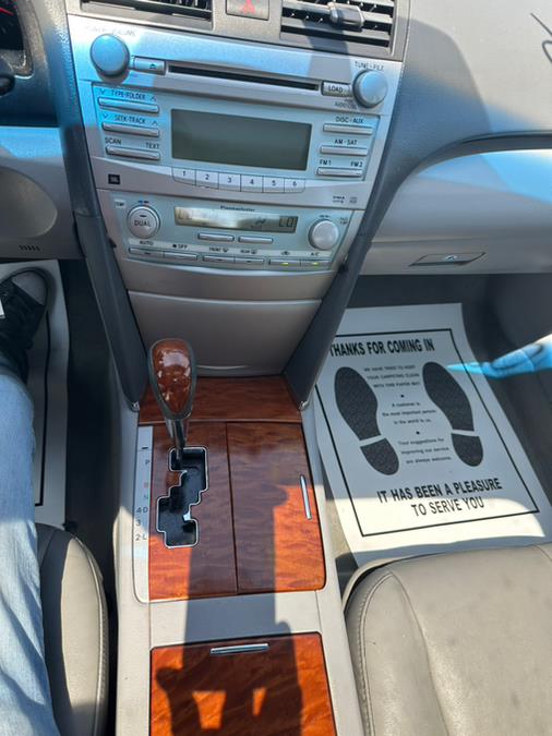 2009 Toyota Camry 4dr Sdn I4 Auto XLE (Natl), available for sale in Taunton, Massachusetts | Rt 138 Auto Center Inc . Taunton, Massachusetts 2009 Toyota Camry 4dr Sdn I4 Auto XLE (Natl), available for sale in Taunton, Massachusetts | Rt 138 Auto Center Inc . Taunton, Massachusetts