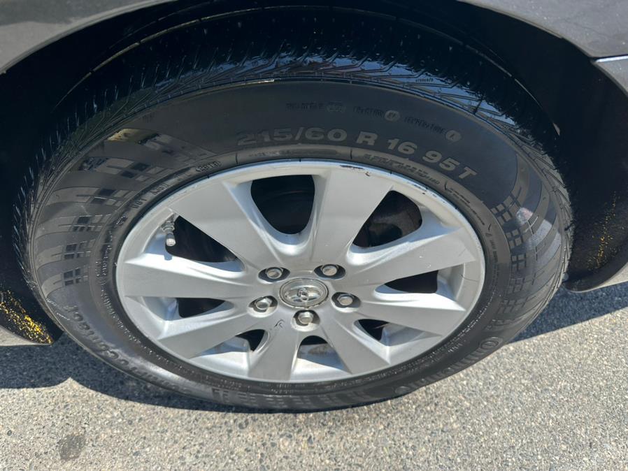 2009 Toyota Camry 4dr Sdn I4 Auto XLE (Natl), available for sale in Taunton, Massachusetts | Rt 138 Auto Center Inc . Taunton, Massachusetts 2009 Toyota Camry 4dr Sdn I4 Auto XLE (Natl), available for sale in Taunton, Massachusetts | Rt 138 Auto Center Inc . Taunton, Massachusetts