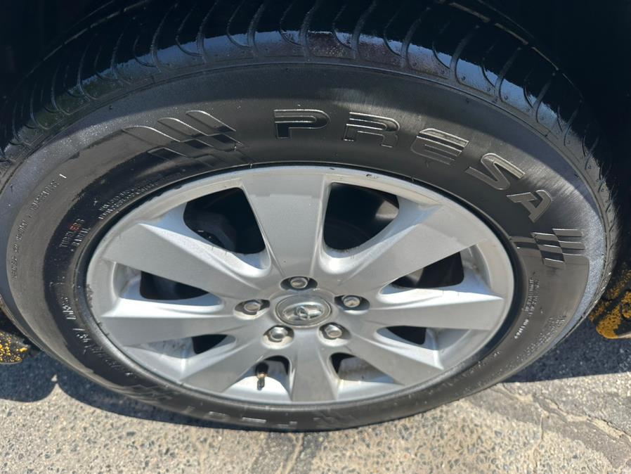 2009 Toyota Camry 4dr Sdn I4 Auto XLE (Natl), available for sale in Taunton, Massachusetts | Rt 138 Auto Center Inc . Taunton, Massachusetts 2009 Toyota Camry 4dr Sdn I4 Auto XLE (Natl), available for sale in Taunton, Massachusetts | Rt 138 Auto Center Inc . Taunton, Massachusetts