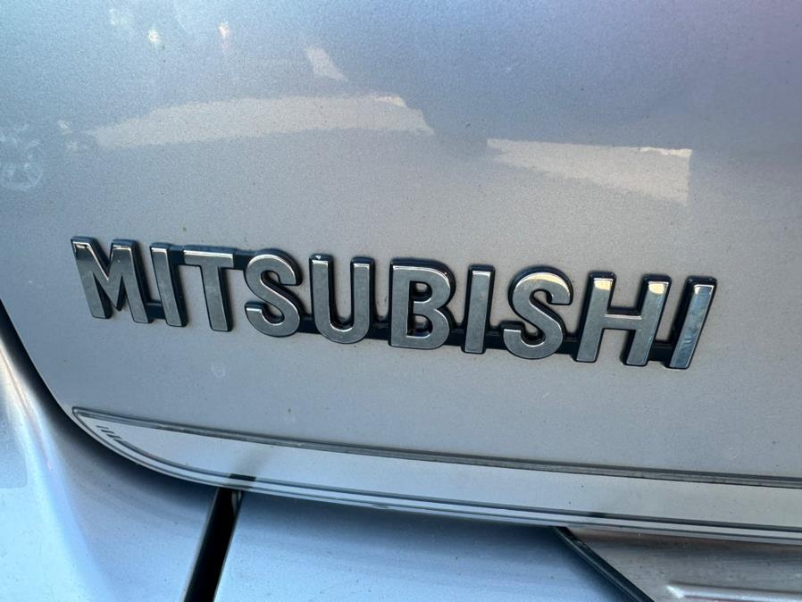 2011 Mitsubishi Outlander 4WD 4dr SE, available for sale in Taunton, Massachusetts | Rt 138 Auto Center Inc . Taunton, Massachusetts 2011 Mitsubishi Outlander 4WD 4dr SE, available for sale in Taunton, Massachusetts | Rt 138 Auto Center Inc . Taunton, Massachusetts
